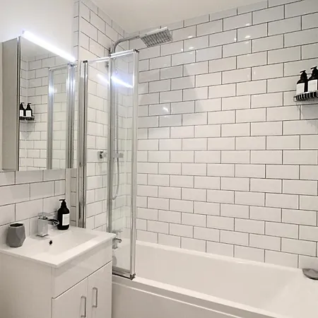 Modern Centre Apartment Harrogate