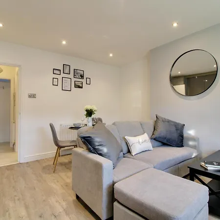 Апартаменты Modern Centre